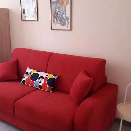 Apartamento Con Garage Asti