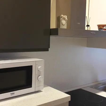 Apartamento Con Garage Asti